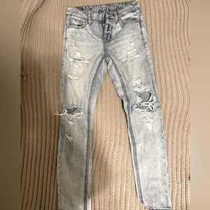 American eagle boyfriend jeans